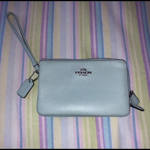 Coach Wristlet - Picture 1 of 5